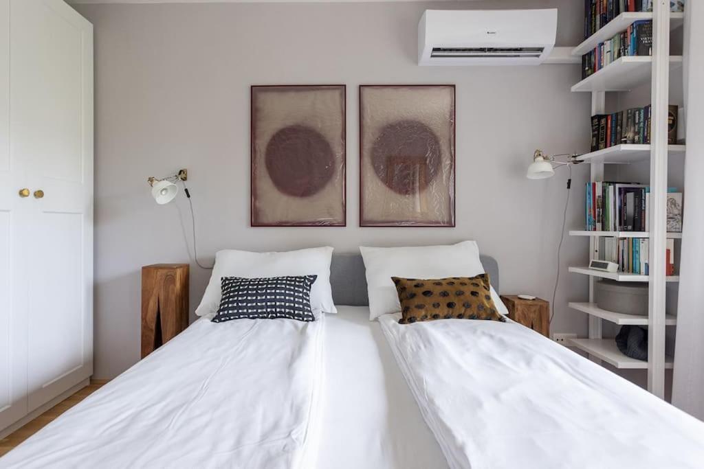Dream Apartment - Central And Quiet With Ac And Free Parking Garage Vienna Esterno foto